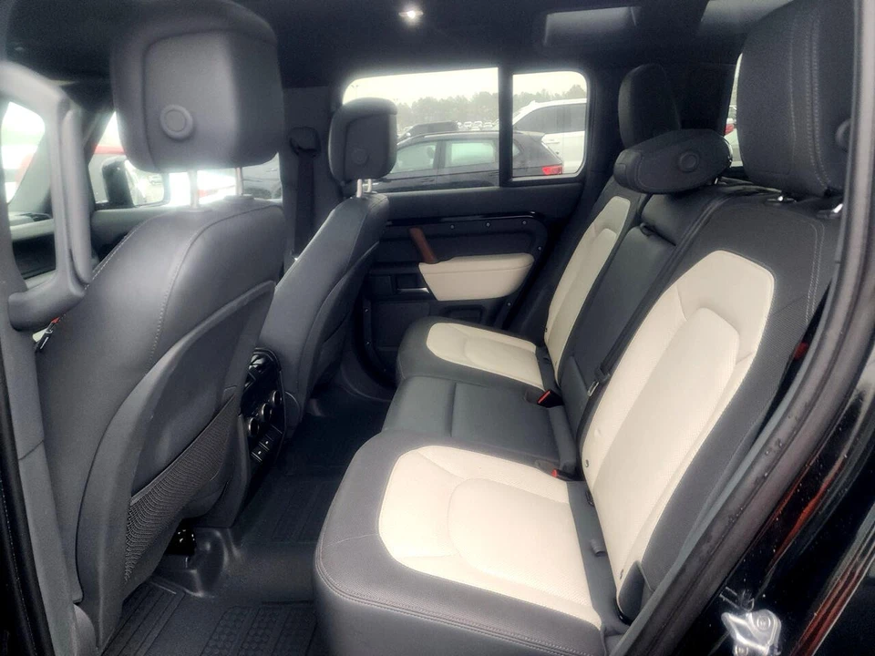 2023 Land Rover Defender L663 - Image 15 of 21