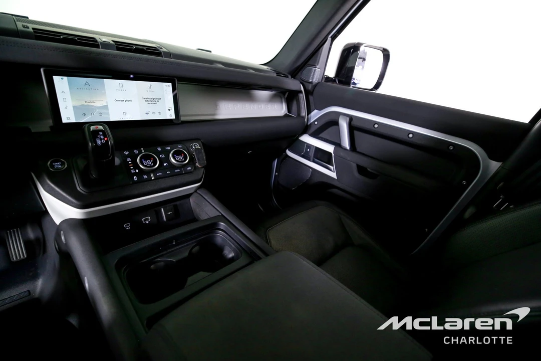 2023 Land Rover Defender L663 - Image 15 of 21