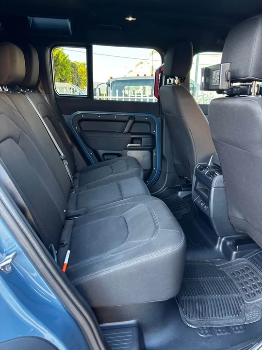 2023 Land Rover Defender L663 - Image 8 of 9