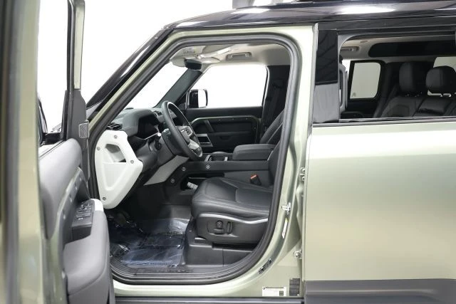 2023 Land Rover Defender L663 - Image 12 of 12