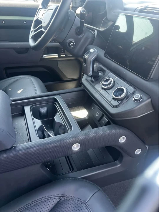 2023 Land Rover Defender L663 - Image 8 of 9