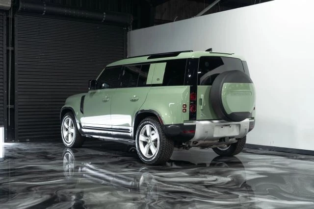 2023 Land Rover Defender L663 - Image 12 of 21
