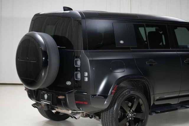 2023 Land Rover Defender L663 - Image 20 of 21