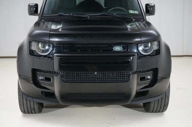 2023 Land Rover Defender L663 - Image 9 of 21