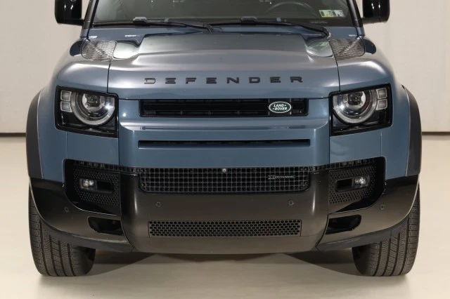 2023 Land Rover Defender L663 - Image 10 of 21