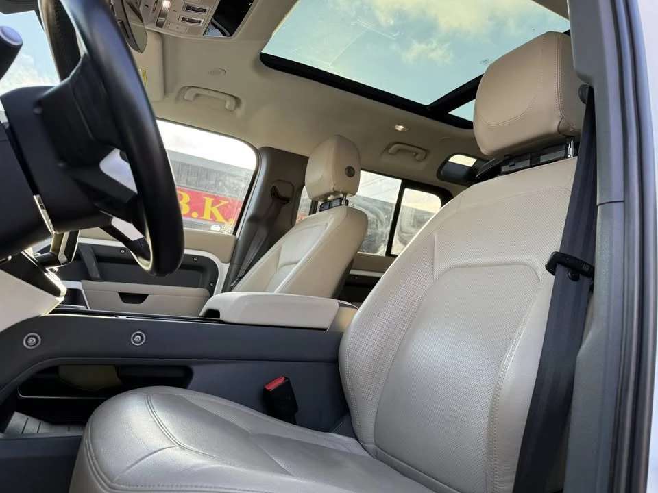 2023 Land Rover Defender L663 - Image 9 of 20