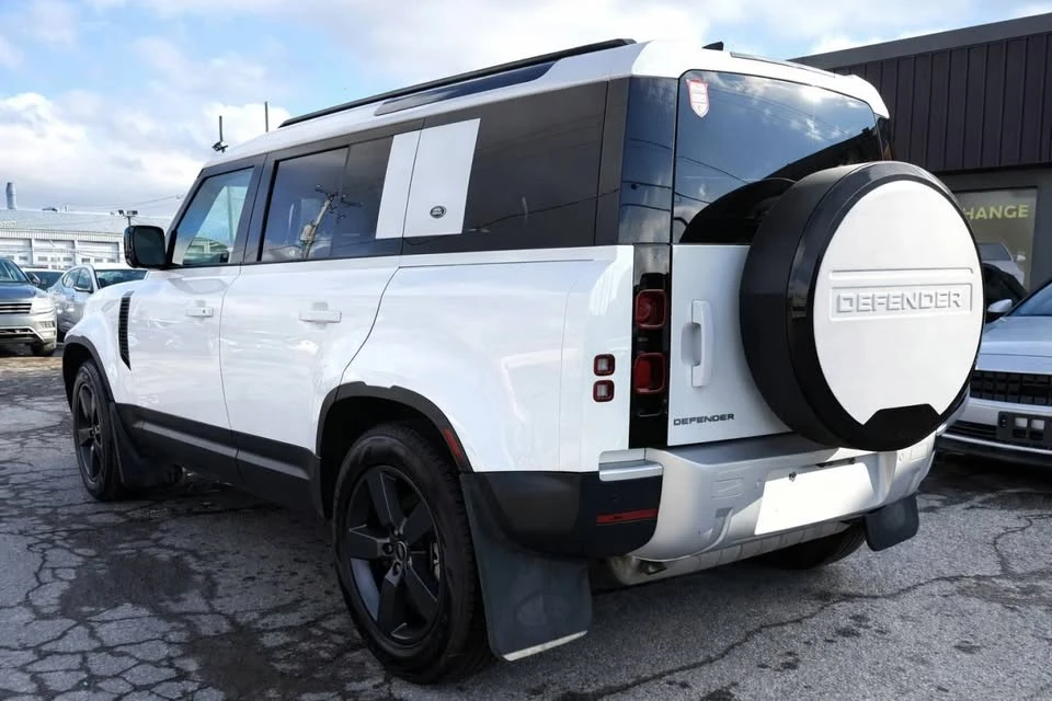 2023 Land Rover Defender L663 - Image 7 of 20
