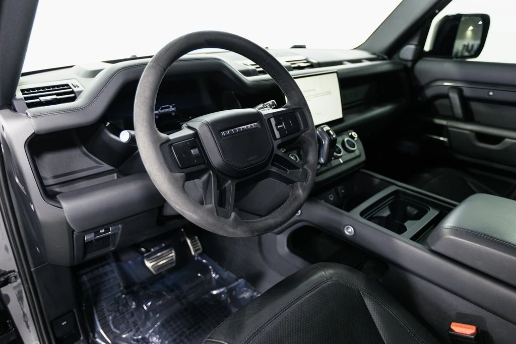 2023 Land Rover Defender L663 - Image 9 of 12