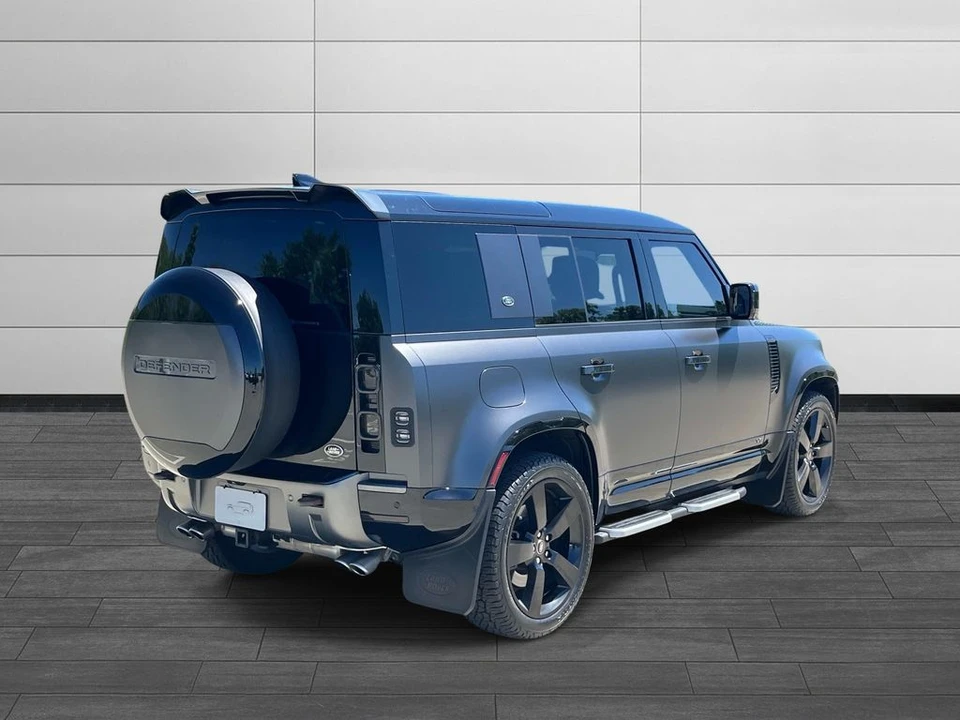 2023 Land Rover Defender L663 - Image 5 of 8