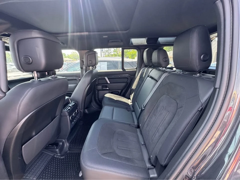 2023 Land Rover Defender L663 - Image 12 of 15
