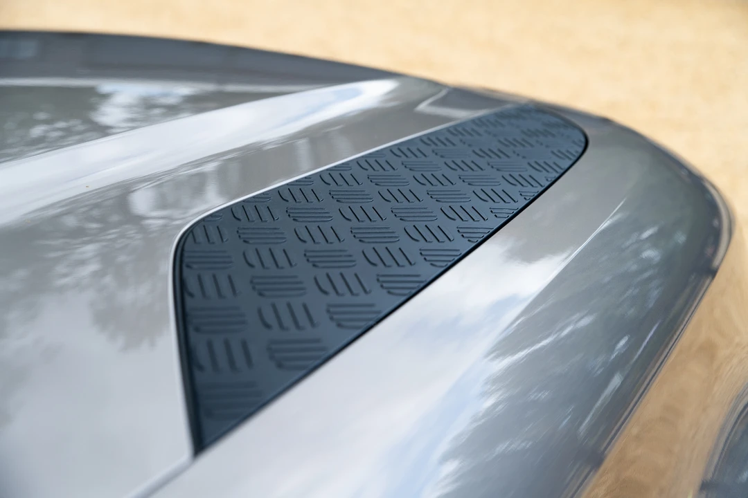 2023 Land Rover Defender L663 - Image 12 of 31