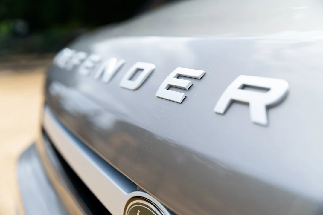 2023 Land Rover Defender L663 - Image 15 of 31