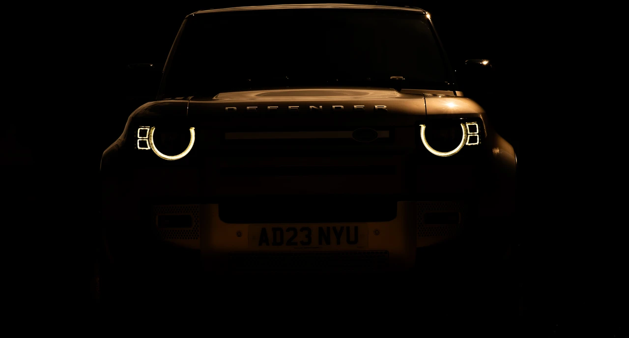 2023 Land Rover Defender L663 - Image 19 of 31