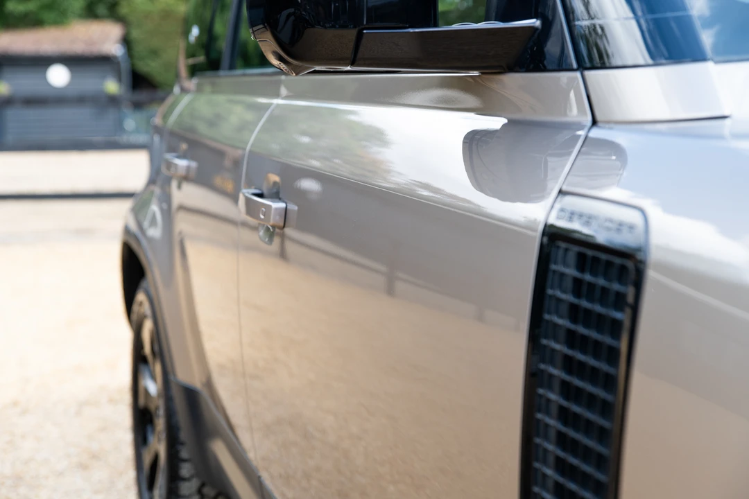 2023 Land Rover Defender L663 - Image 18 of 31
