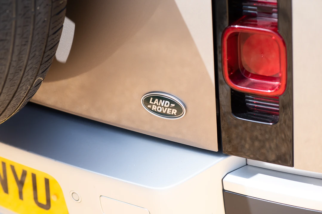 2023 Land Rover Defender L663 - Image 31 of 31