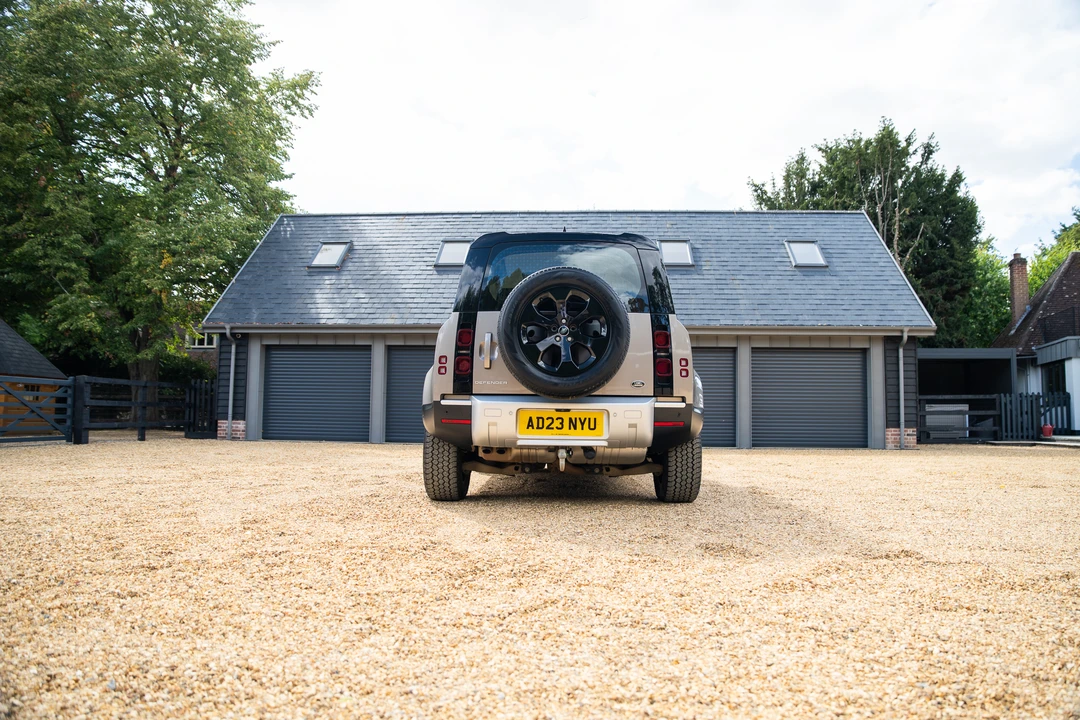 2023 Land Rover Defender L663 - Image 6 of 31