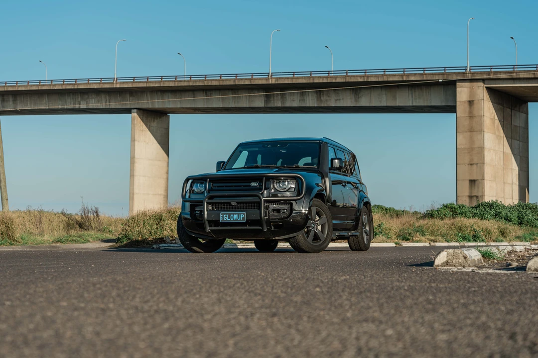 2023 Land Rover Defender L663 - Image 3 of 31