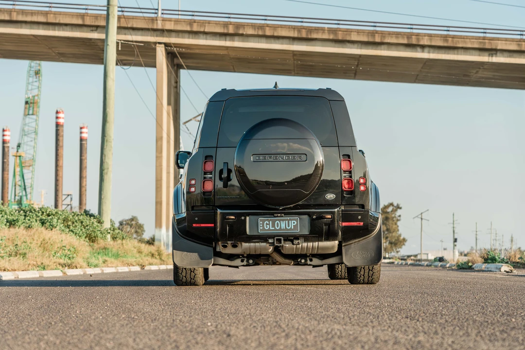 2023 Land Rover Defender L663 - Image 6 of 31