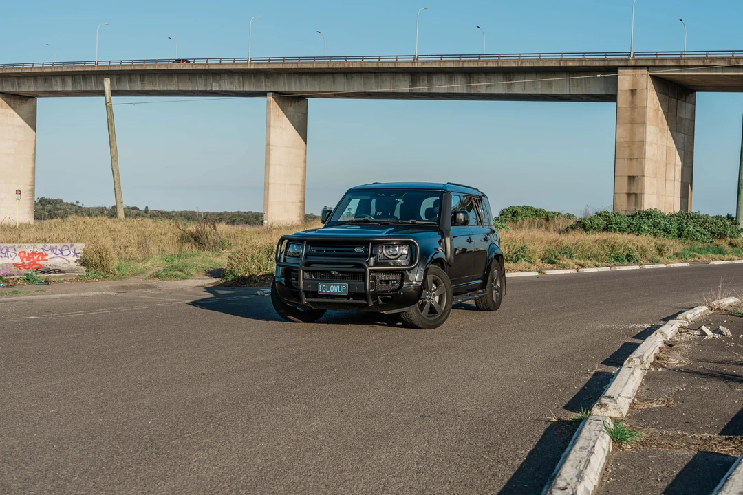 2023 Land Rover Defender L663 - Image 11 of 31
