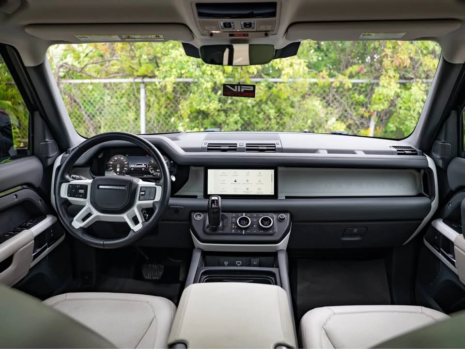 2023 Land Rover Defender L663 - Image 13 of 15
