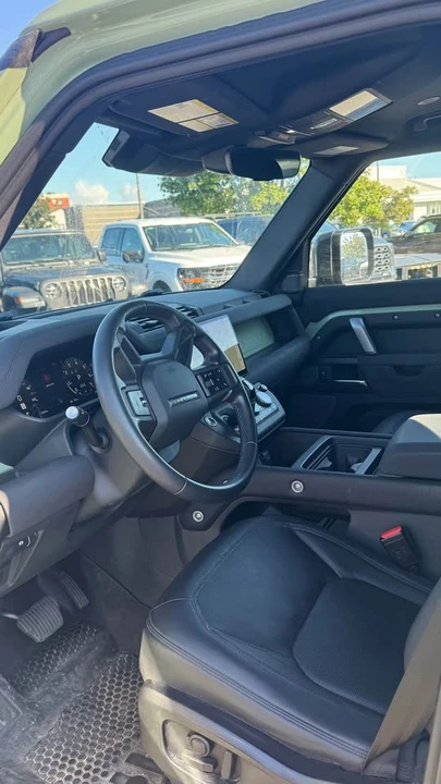 2023 Land Rover Defender L663 - Image 7 of 9