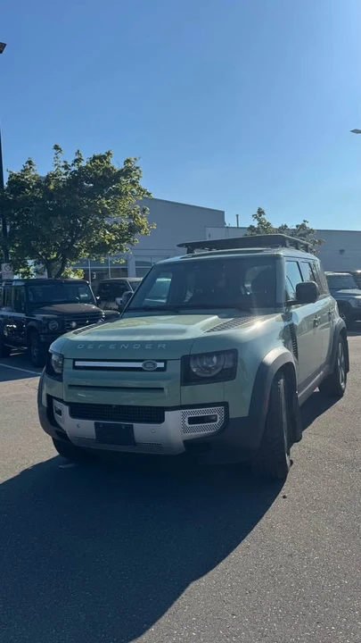 2023 Land Rover Defender L663 - Image 2 of 9