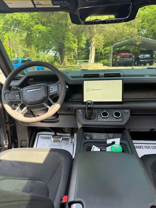 2023 Land Rover Defender L663 - Image 14 of 20