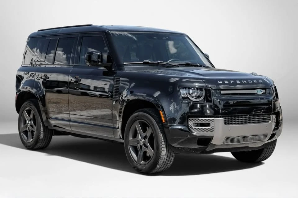 2023 Land Rover Defender L663 - Image 4 of 20