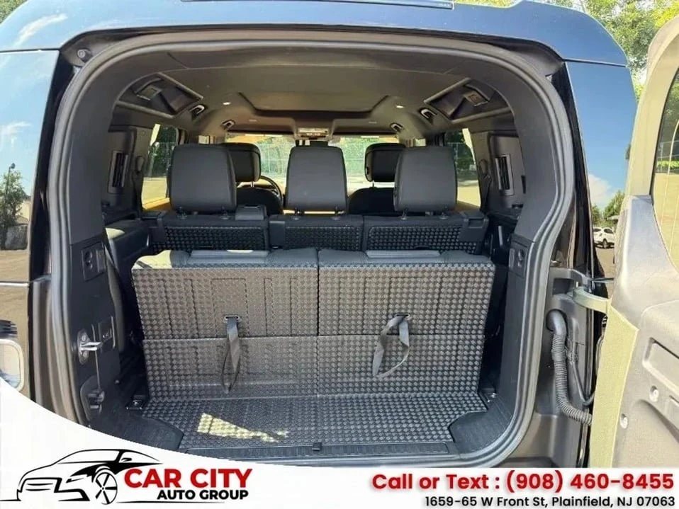 2023 Land Rover Defender L663 - Image 7 of 20