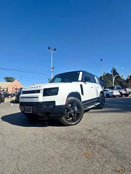 2023 Land Rover Defender 110 Dynamic SE