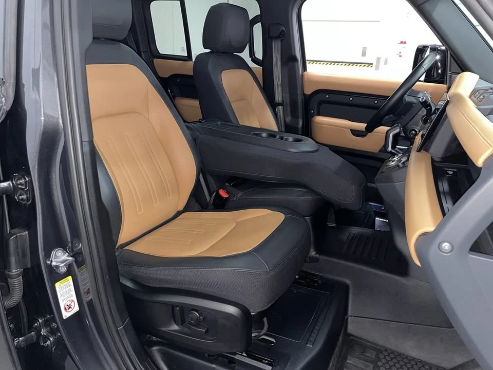 2023 Land Rover Defender L663 - Image 19 of 20