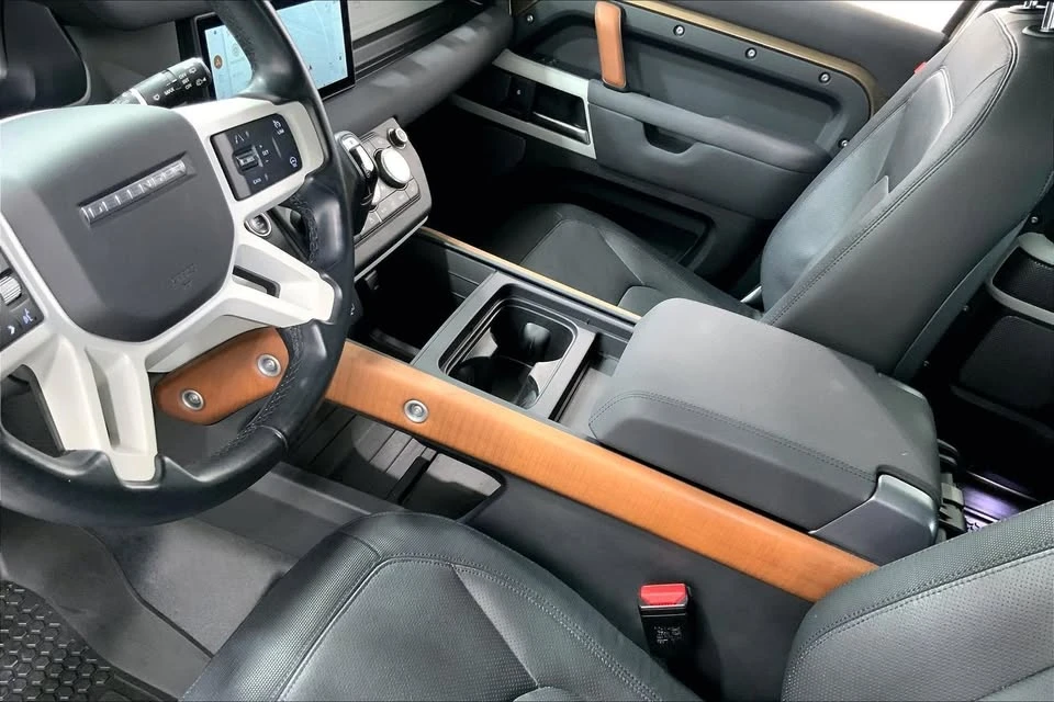 2023 Land Rover Defender L663 - Image 12 of 20
