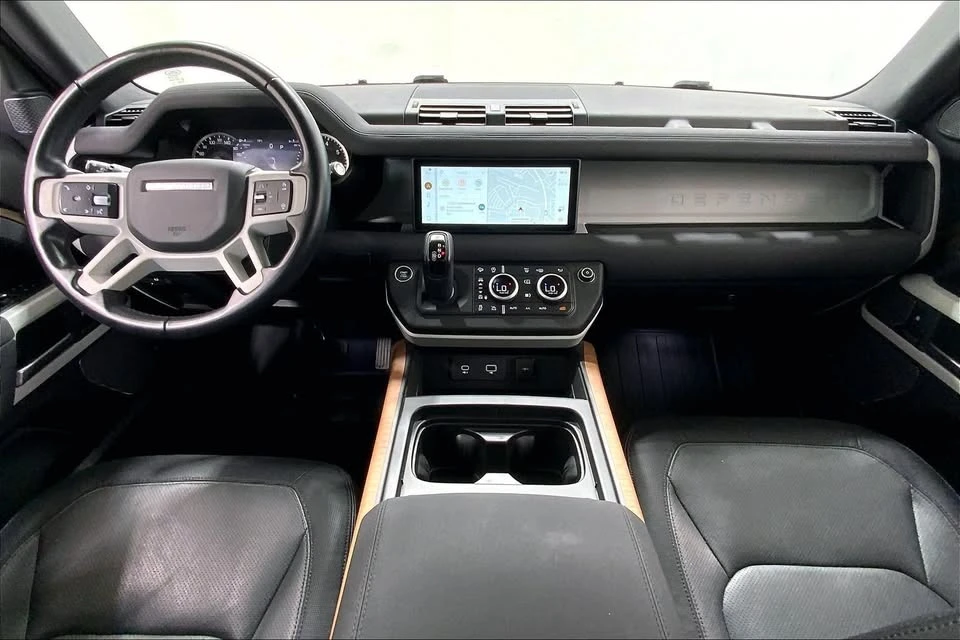 2023 Land Rover Defender L663 - Image 10 of 20