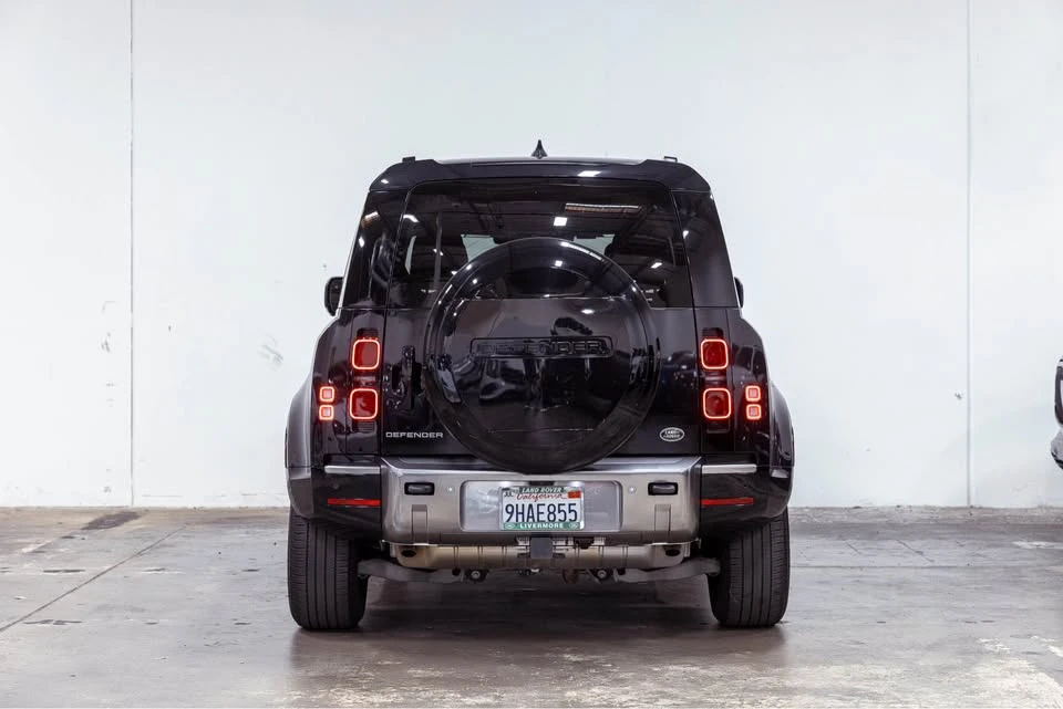 2023 Land Rover Defender L663 - Image 15 of 19