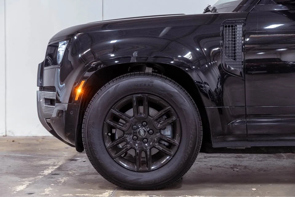 2023 Land Rover Defender L663 - Image 7 of 19