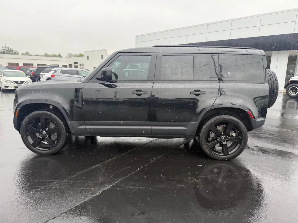 2023 Land Rover Defender L663 - Image 6 of 11