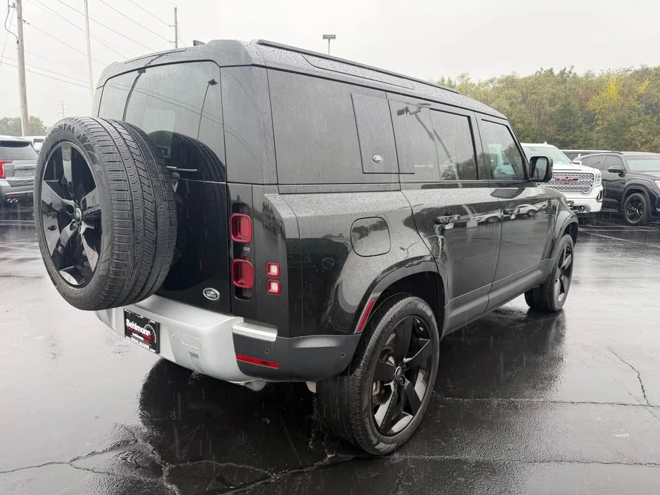 2023 Land Rover Defender L663 - Image 3 of 11