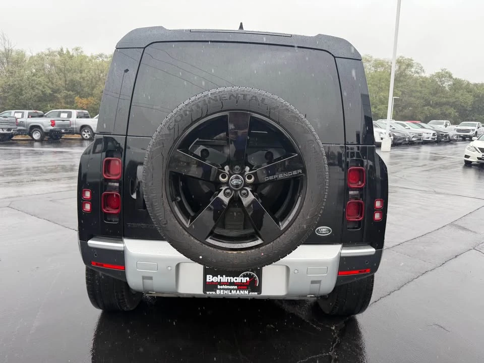 2023 Land Rover Defender L663 - Image 4 of 11