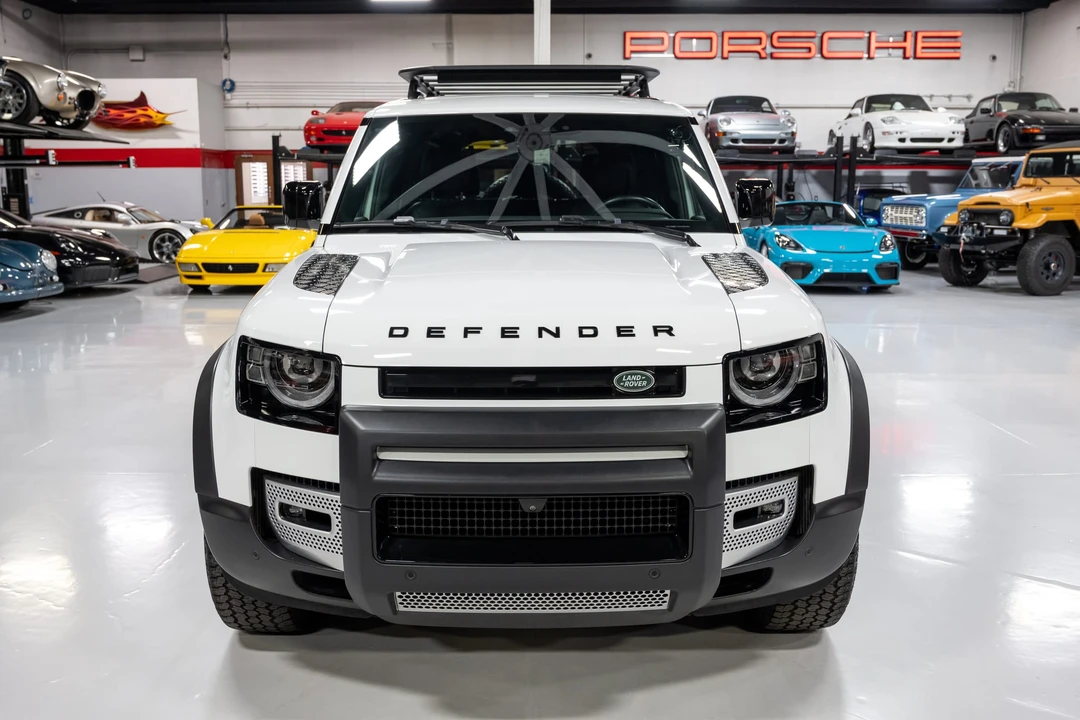2023 Land Rover Defender L663 - Image 6 of 31