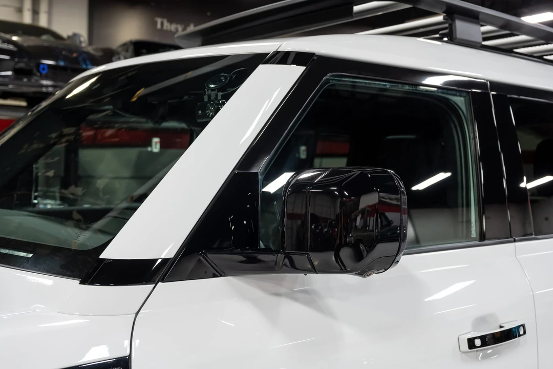 2023 Land Rover Defender L663 - Image 24 of 31