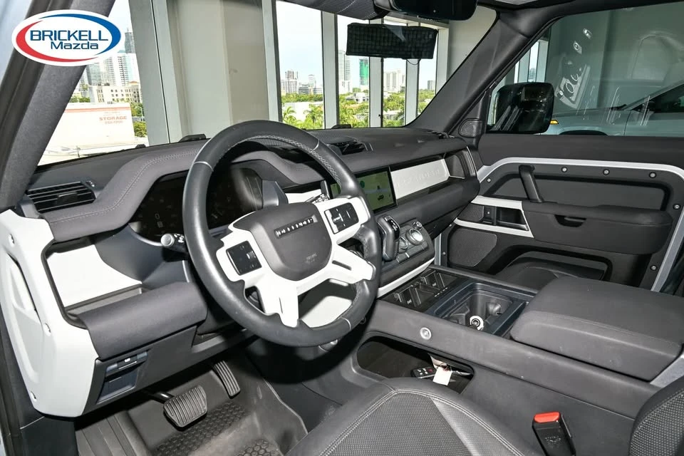 2023 Land Rover Defender L663 - Image 5 of 17