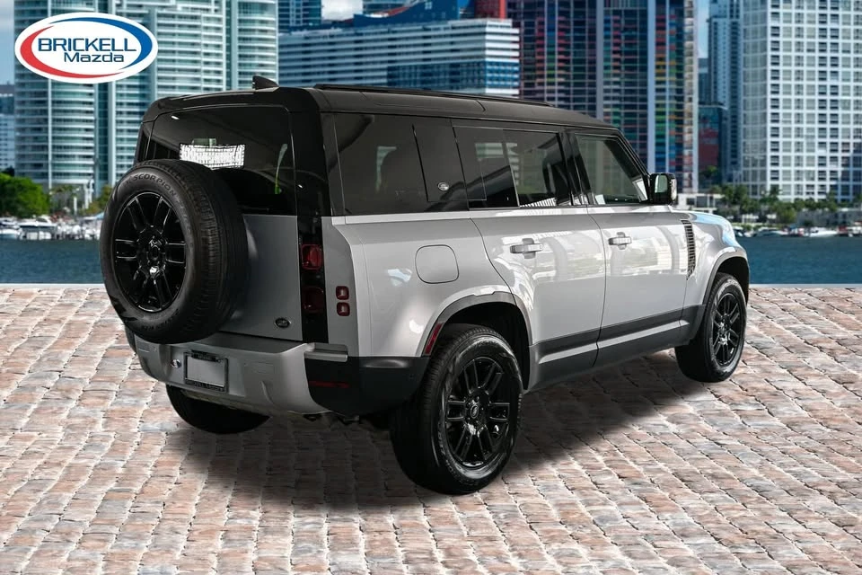 2023 Land Rover Defender L663 - Image 4 of 17