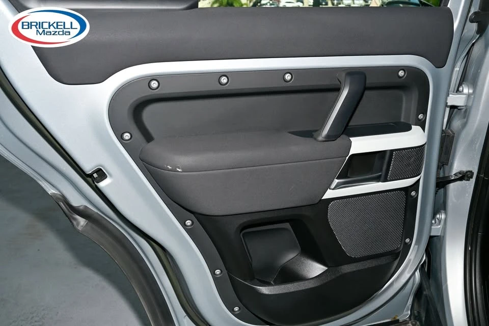 2023 Land Rover Defender L663 - Image 13 of 17