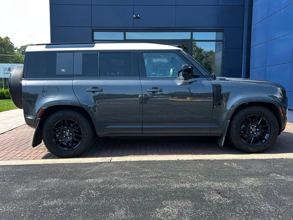 2023 Land Rover Defender L663 - Image 6 of 16
