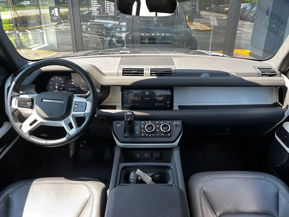 2023 Land Rover Defender L663 - Image 11 of 16