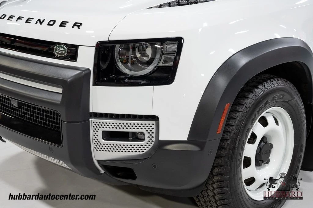 2023 Land Rover Defender - Image 12 of 12