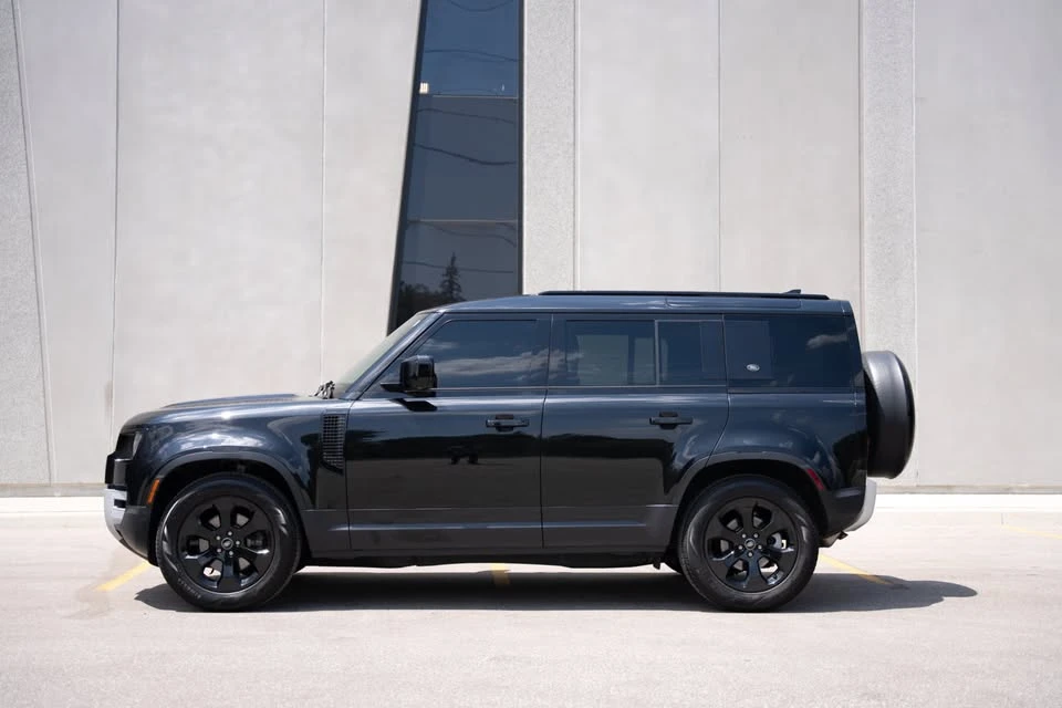 2023 Land Rover Defender L663 - Image 3 of 20