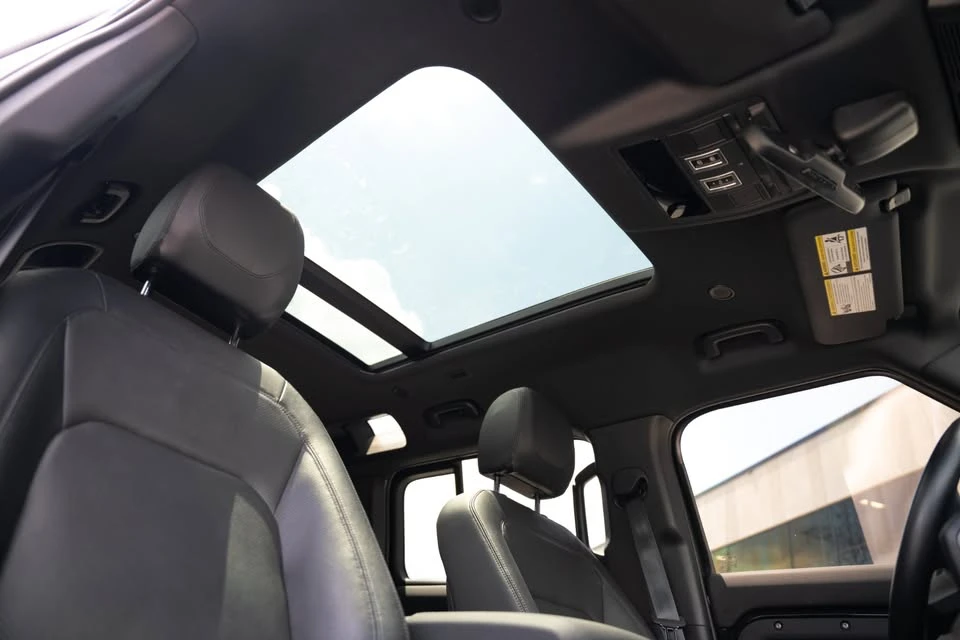 2023 Land Rover Defender L663 - Image 20 of 20