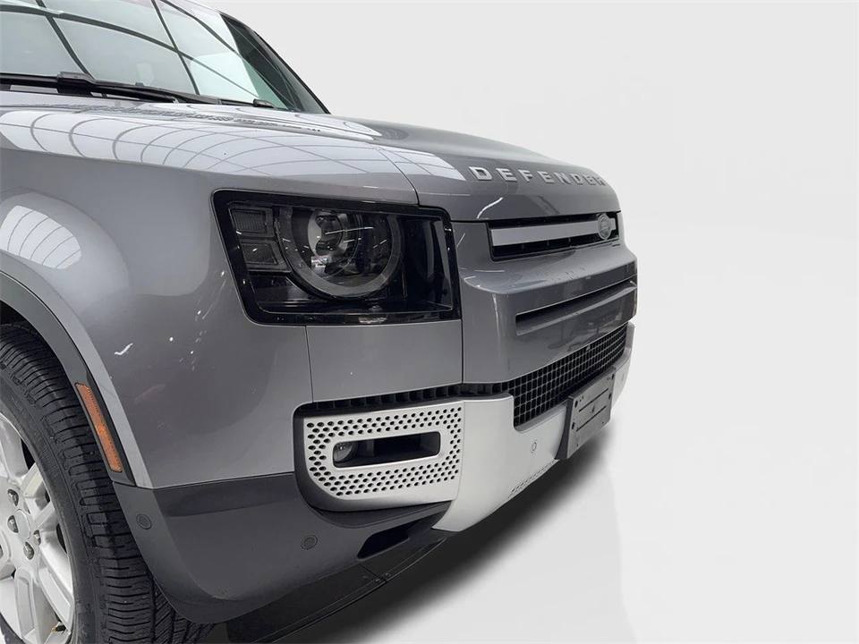 2023 Land Rover Defender L663 - Image 3 of 12
