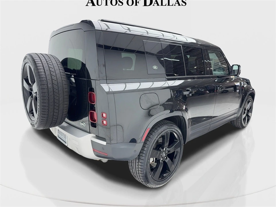 2023 Land Rover Defender L663 - Image 10 of 12